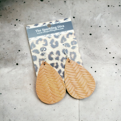 Basket weave leatherette earrings