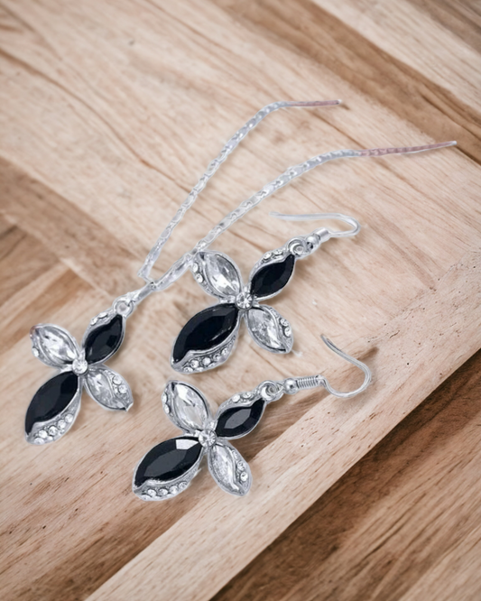 Be still and know necklace set