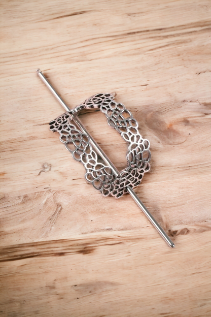 Detail oriented hair pin