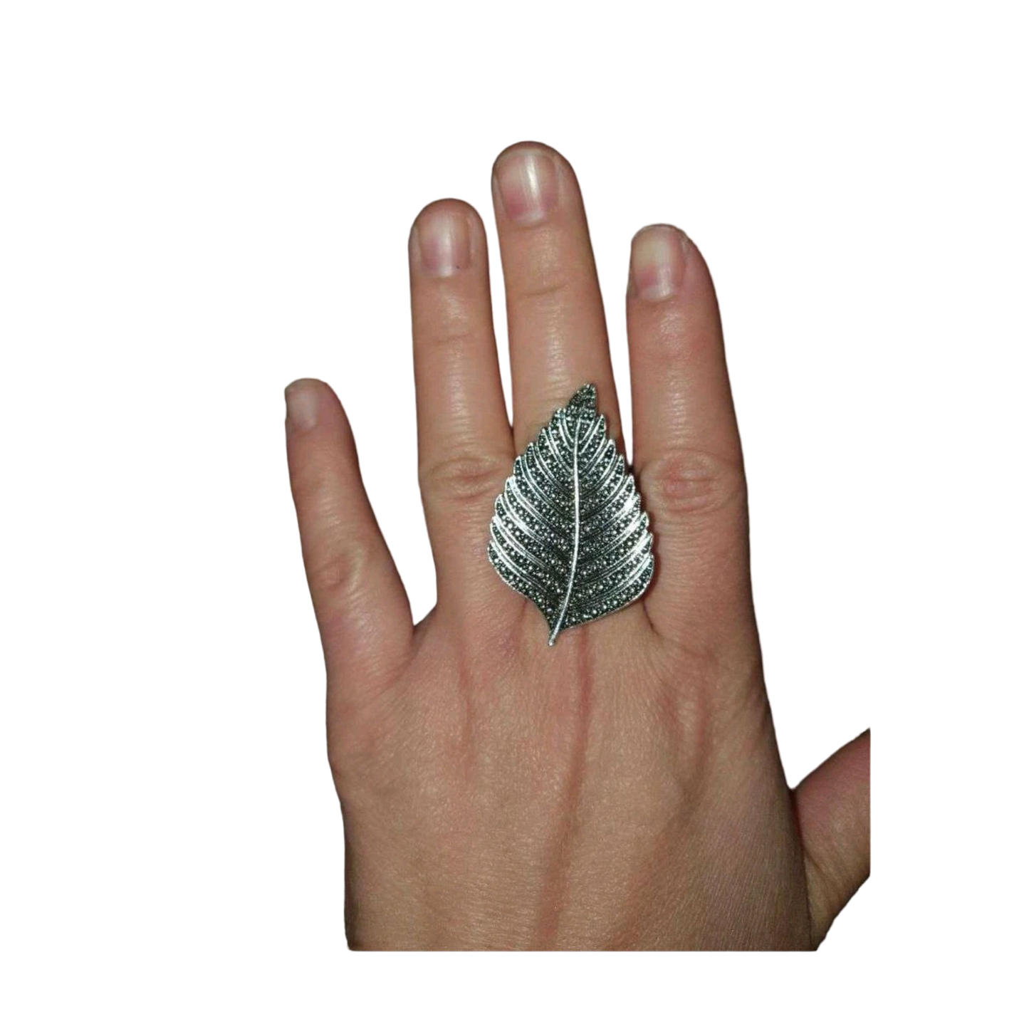 Falling leaves ring