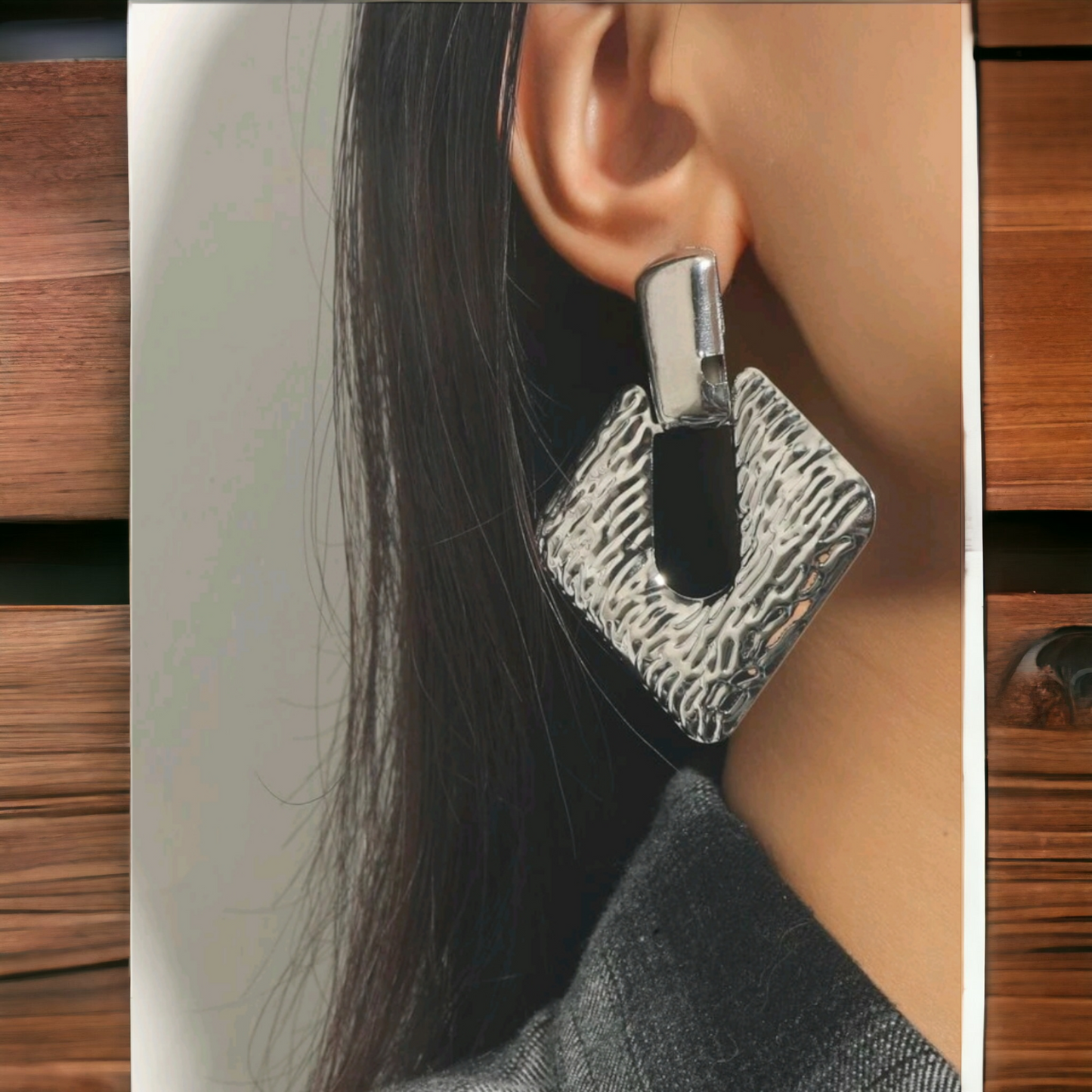 Tigress texure earrings