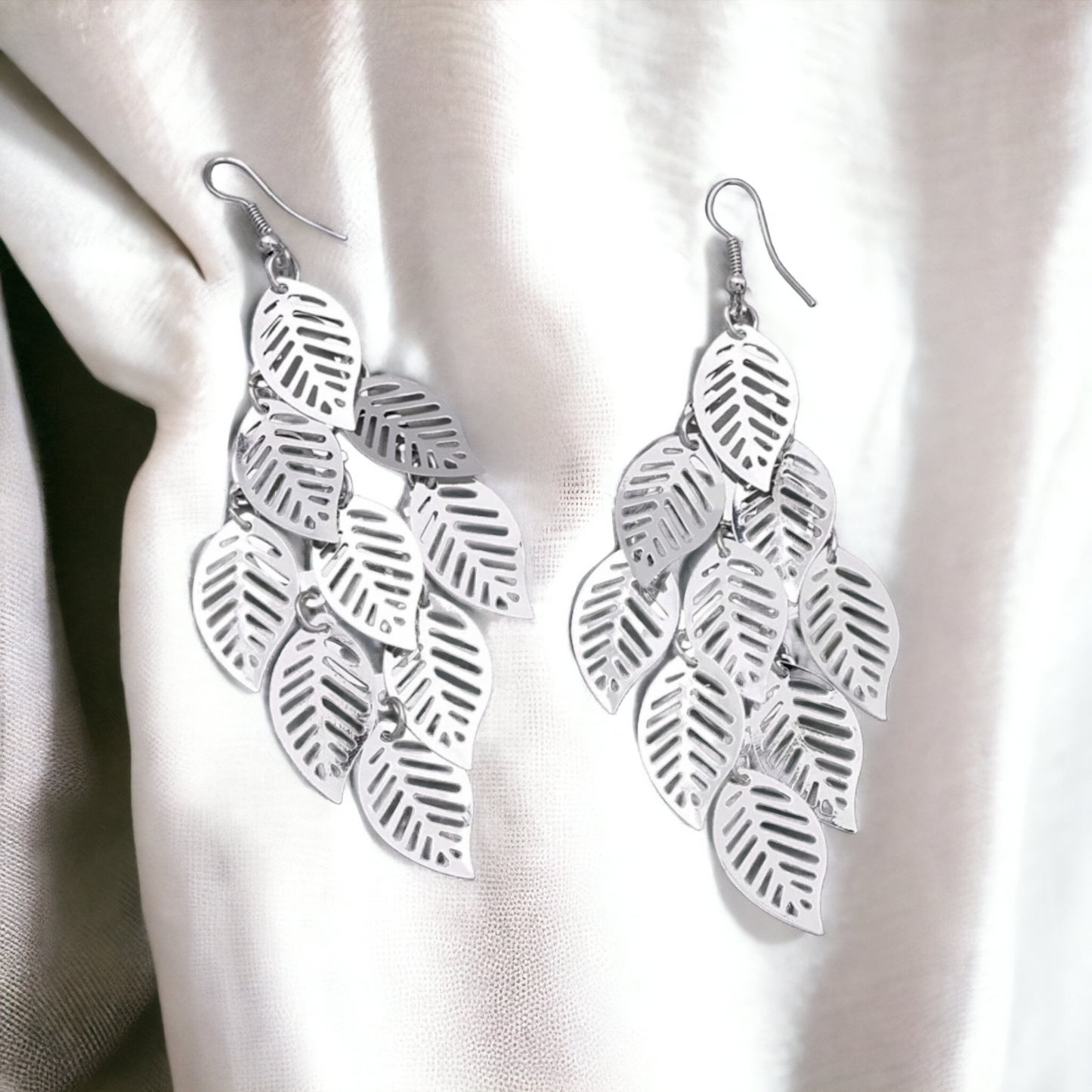 Silver leaves earrings