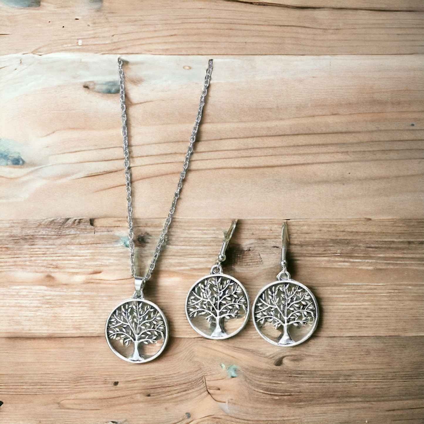 The tree of life necklace set