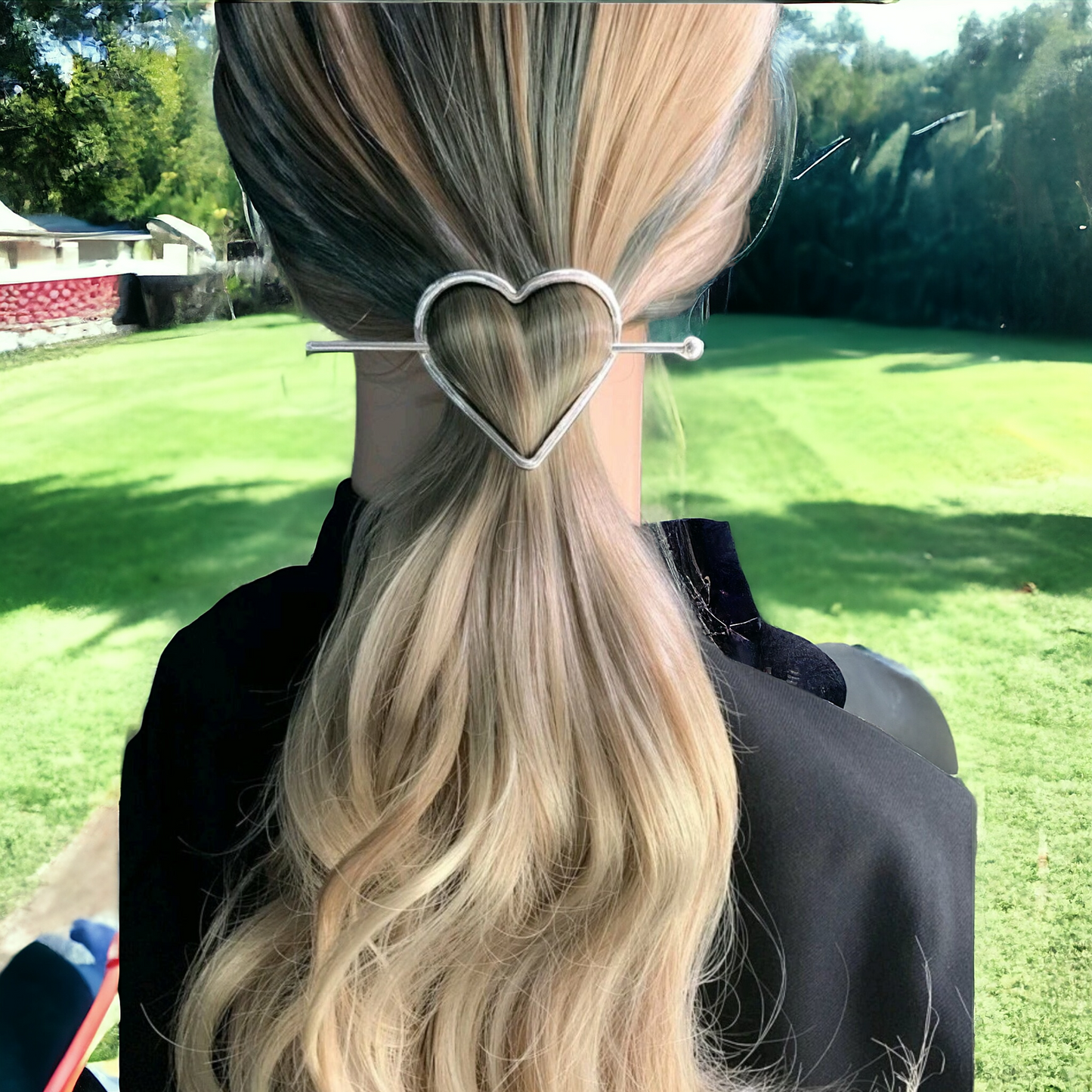 Heart hair pin