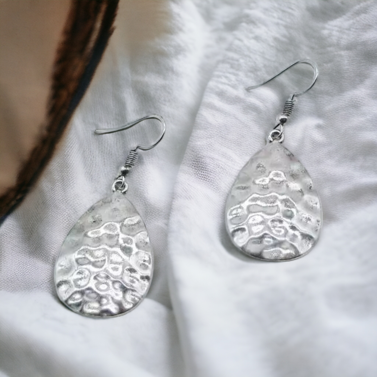 Textured water drop earrings