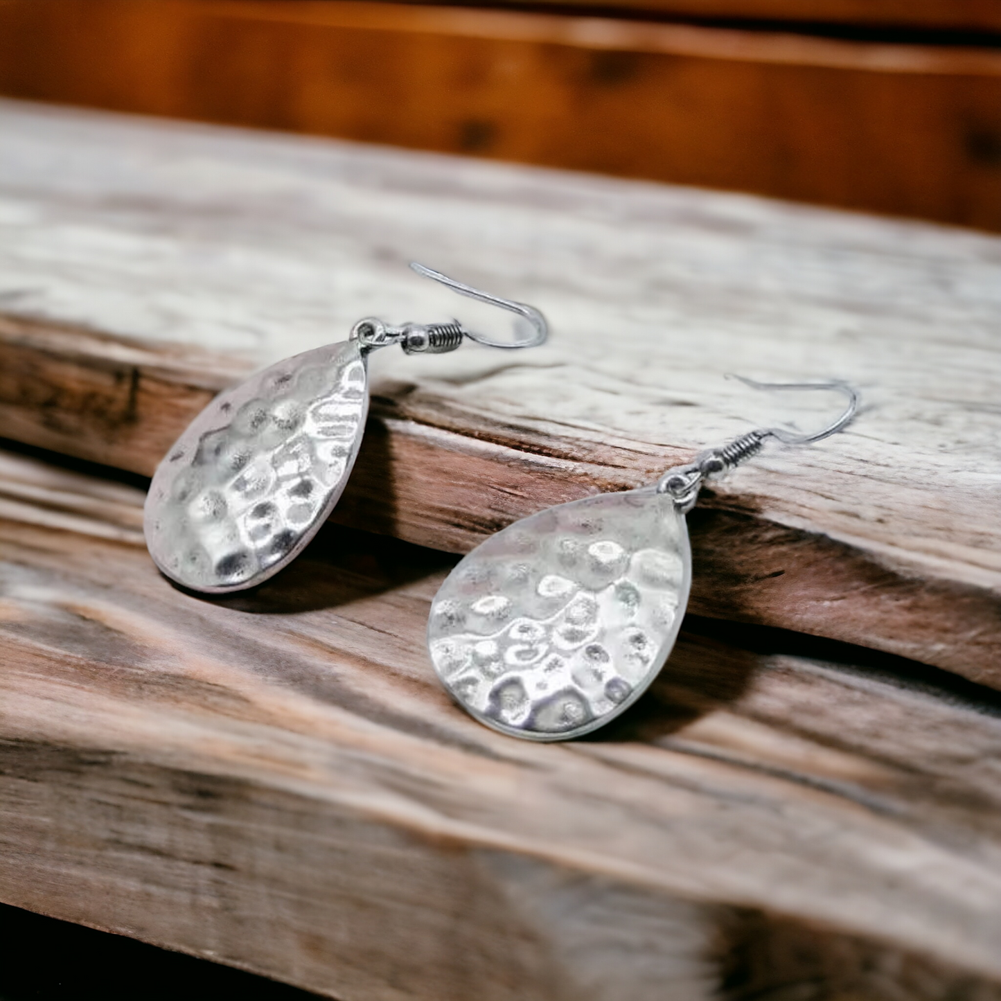 Textured water drop earrings