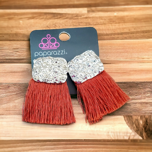 Plum blume - brick red earrings