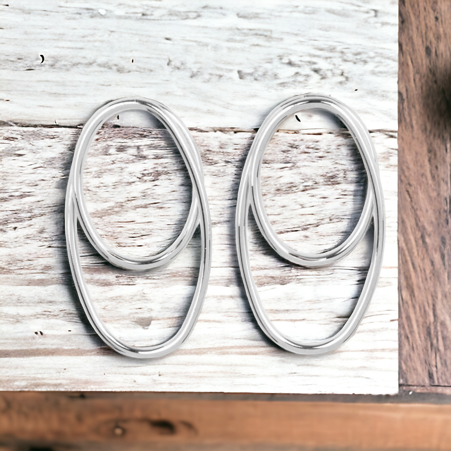 So OVAL-Dramatic - Silver earrings