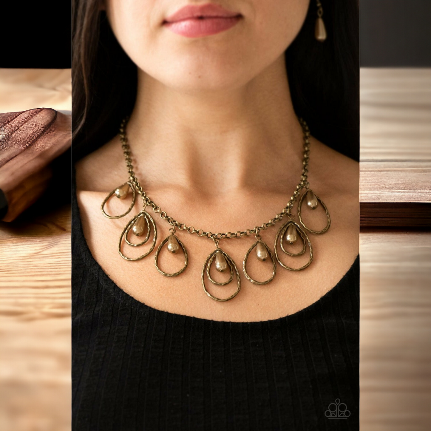 Rustic Ritz Brass necklace