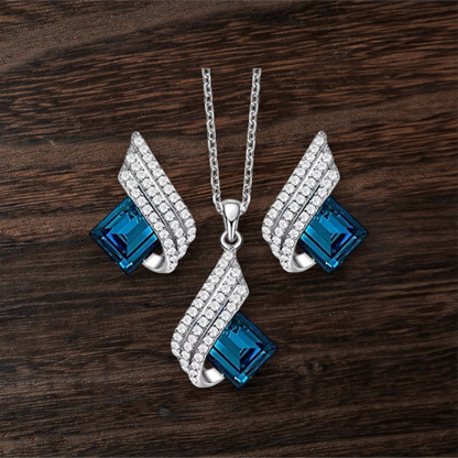 Blue flames necklace set