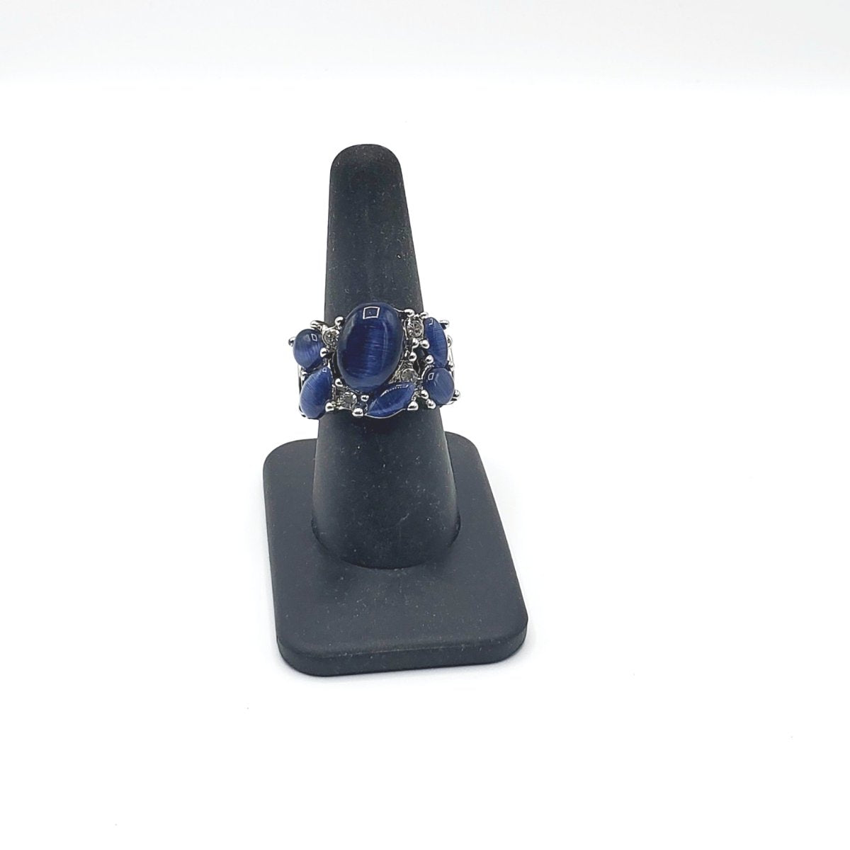 Navy cateye stone ring