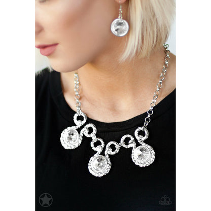 Hypnotized - Silver necklace