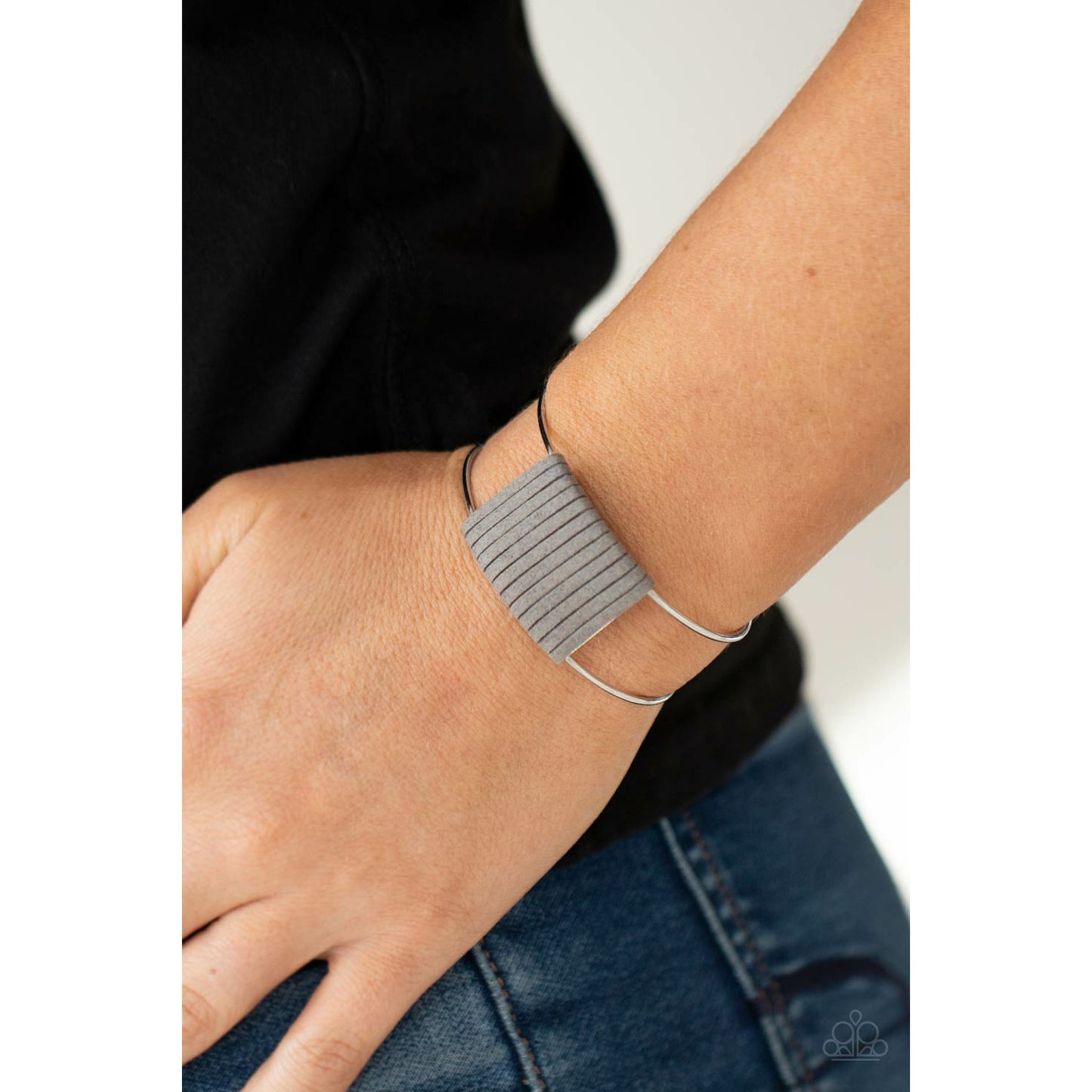 Free Expression - Silver bracelet