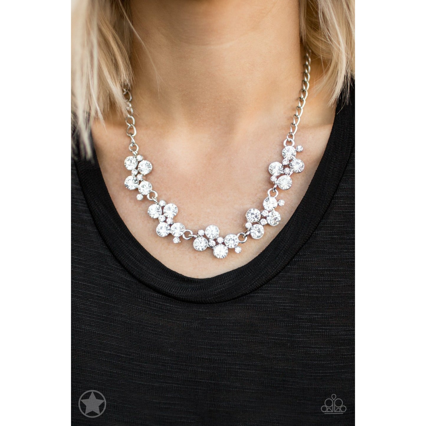 Hollywood Hills fashion necklace